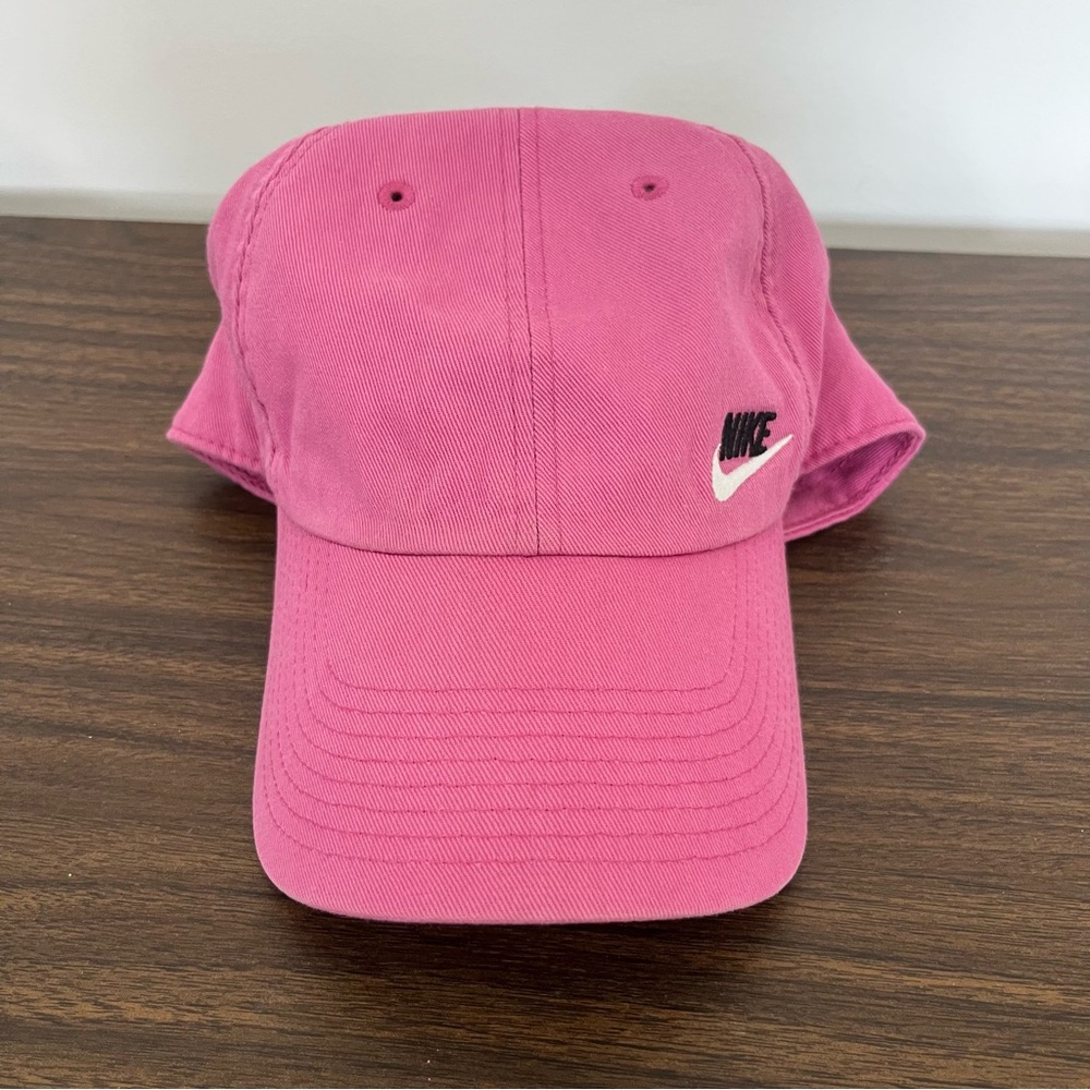 Nike Kids Heritage 86 Pink Cap w White Side Swoosh and Embroidered Nike Logo OS